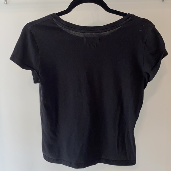 Golden by TNA black short sleeve t-shirt - Picture 2 of 4